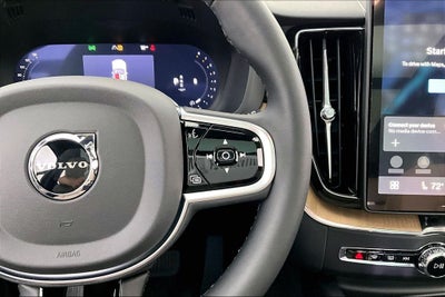 2026 Volvo XC60 B5 Core