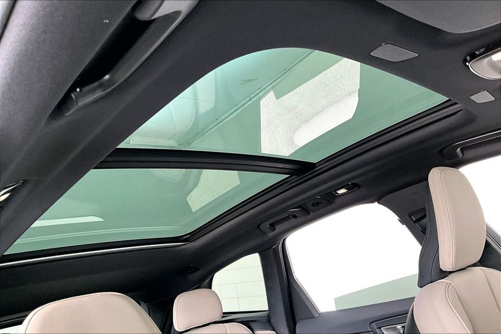 2026 Volvo XC60 B5 Core