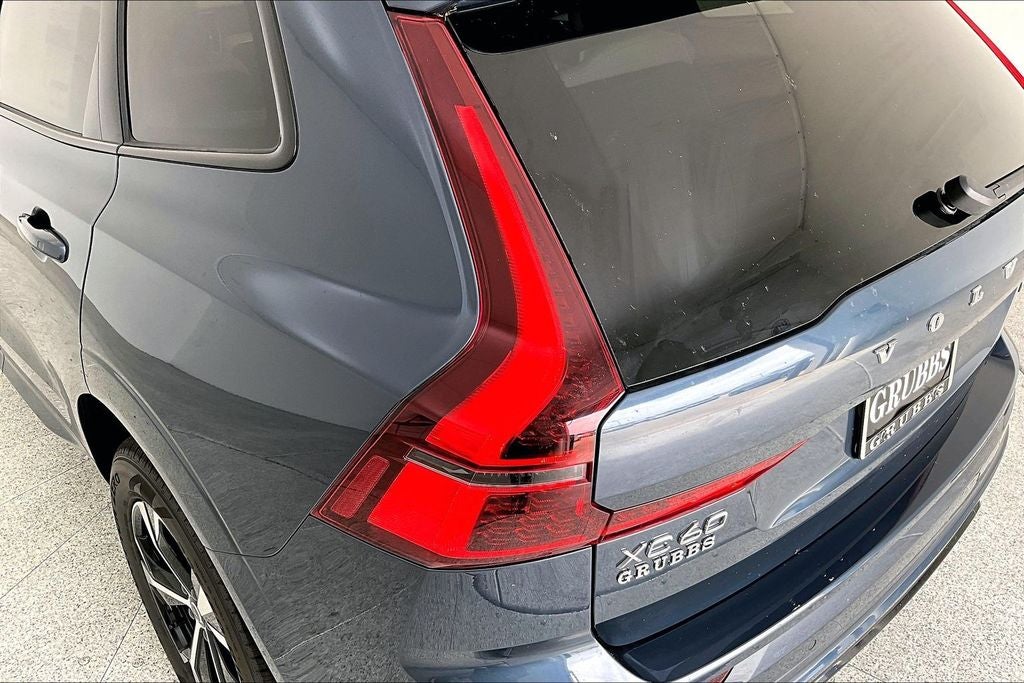 2026 Volvo XC60 B5 Core