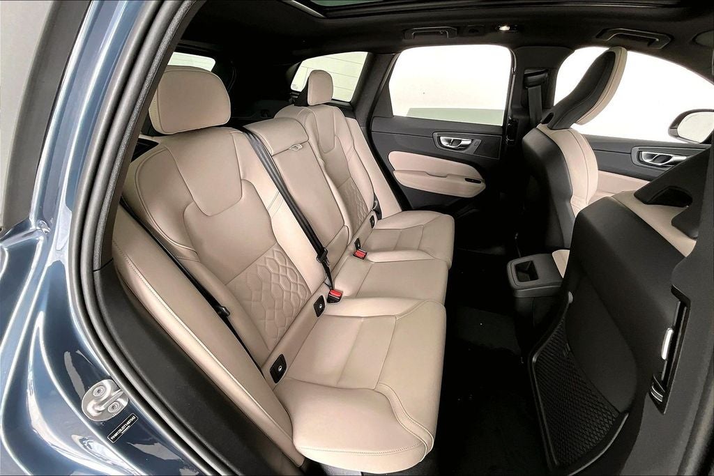 2026 Volvo XC60 B5 Core