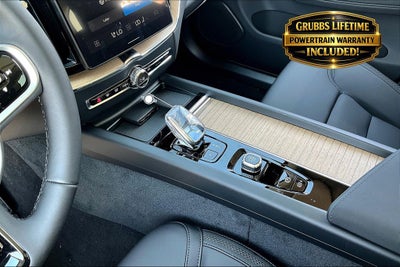 2026 Volvo XC60 B5 Core
