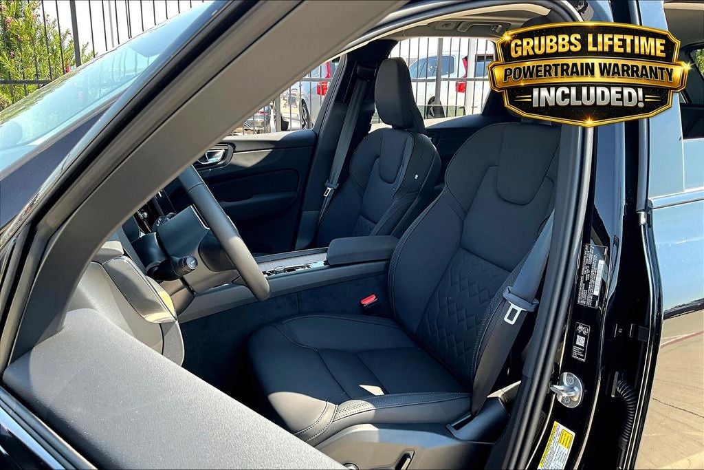 2026 Volvo XC60 B5 Core