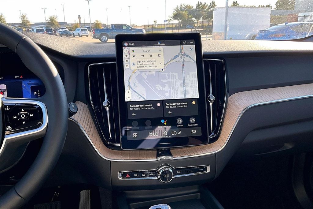 2026 Volvo XC60 B5 Core