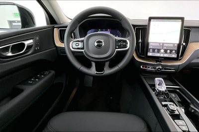 2026 Volvo XC60 B5 Core