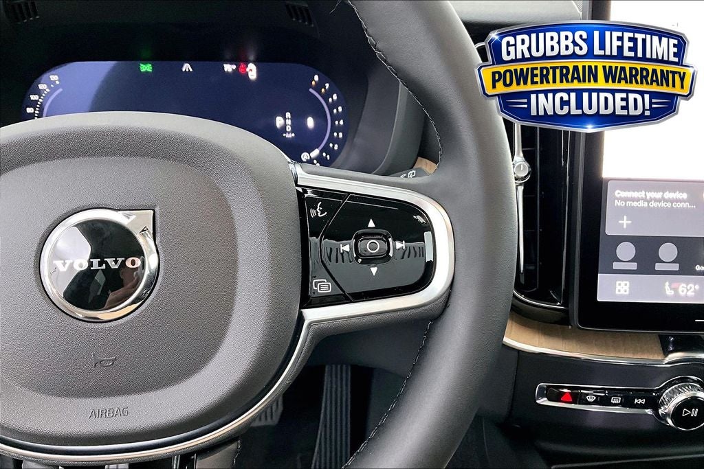 2026 Volvo XC60 B5 Core