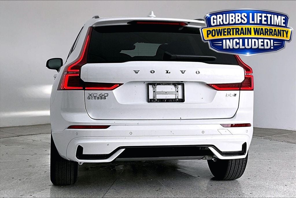 2026 Volvo XC60 B5 Core
