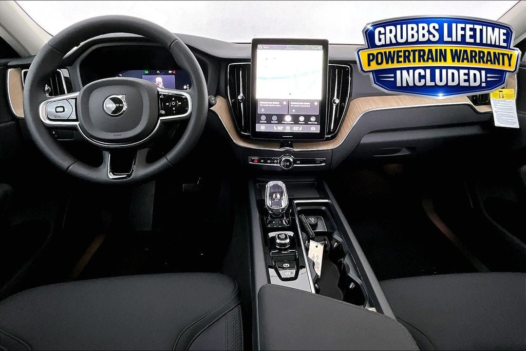 2026 Volvo XC60 B5 Core