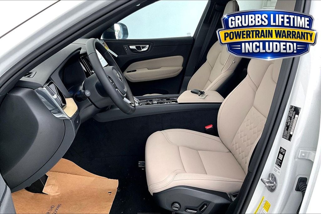 2026 Volvo XC60 B5 Core