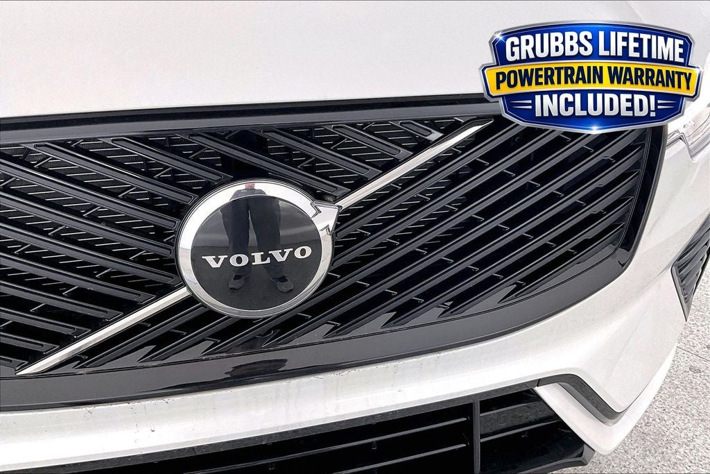 2026 Volvo XC60 B5 Core