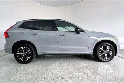 2026 Volvo XC60 B5 Core