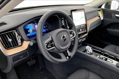 2026 Volvo XC60 B5 Core