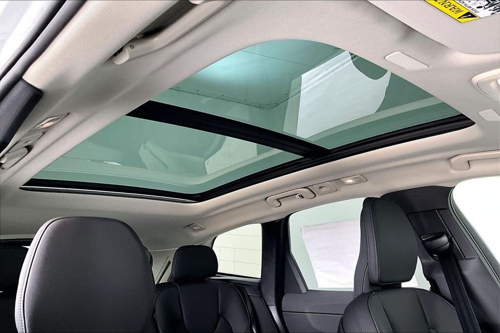 2026 Volvo XC60 B5 Core