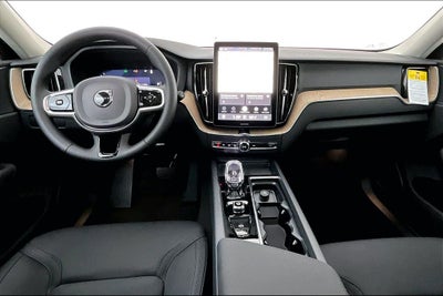 2026 Volvo XC60 B5 Core