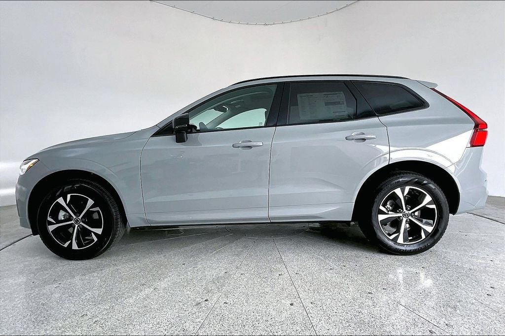 2026 Volvo XC60 B5 Core