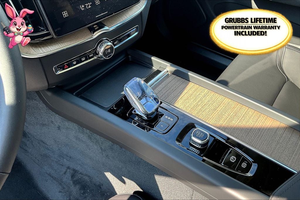 2026 Volvo XC60 B5 Core