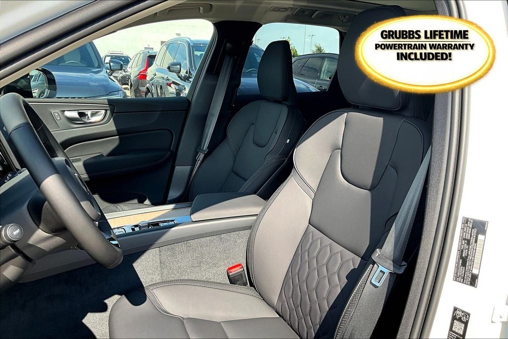 2026 Volvo XC60 B5 Core