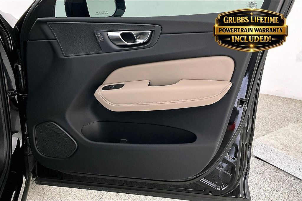 2026 Volvo XC60 B5 Core