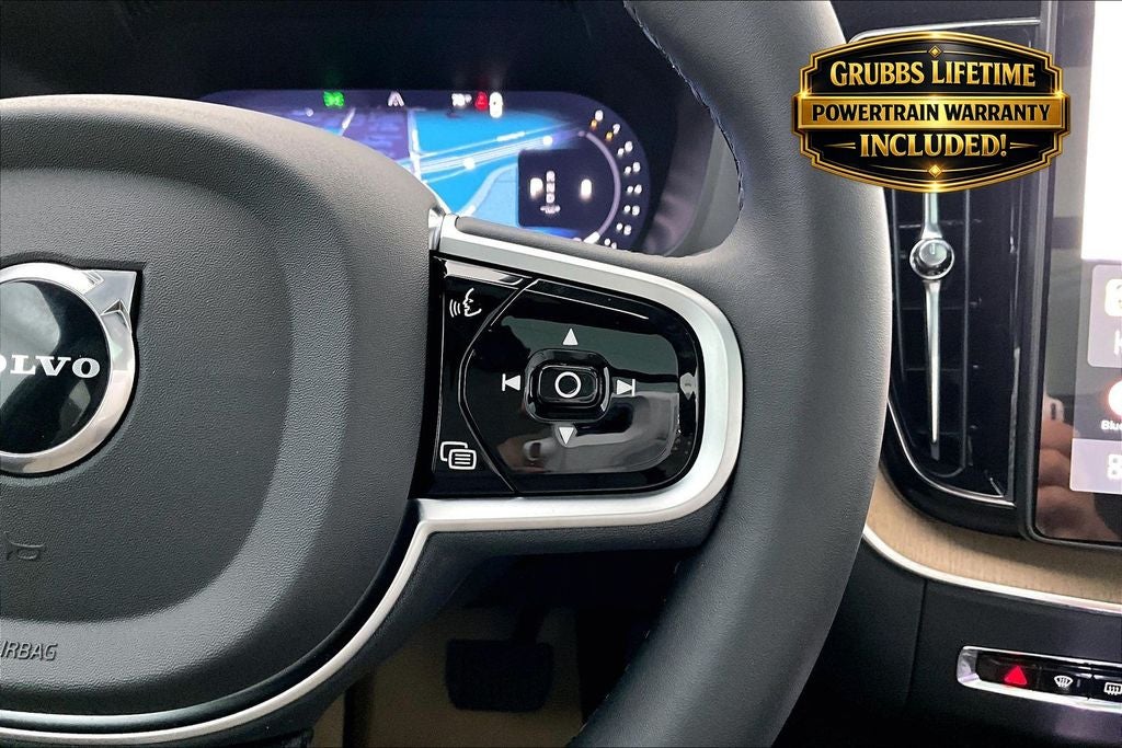 2026 Volvo XC60 B5 Core