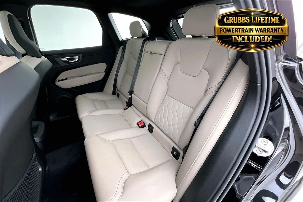 2026 Volvo XC60 B5 Core