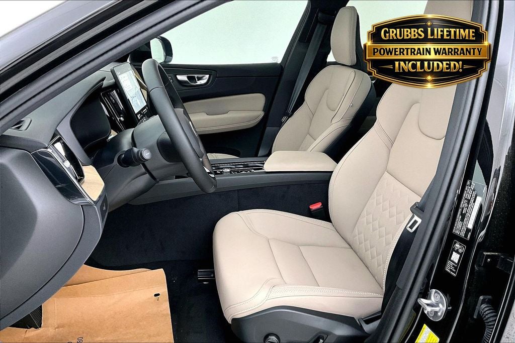 2026 Volvo XC60 B5 Core