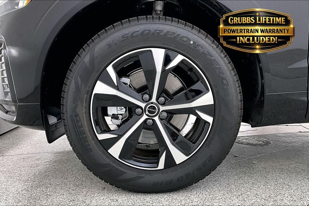 2026 Volvo XC60 B5 Core