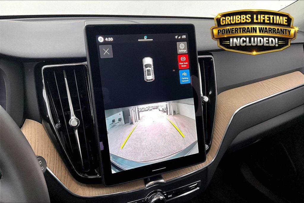 2026 Volvo XC60 B5 Core