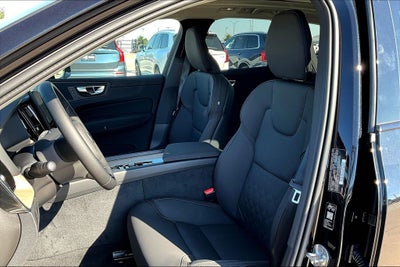 2026 Volvo XC60 B5 Core