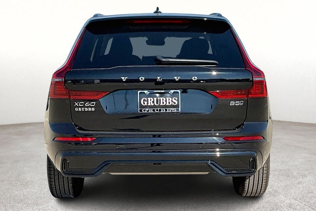 2026 Volvo XC60 B5 Core