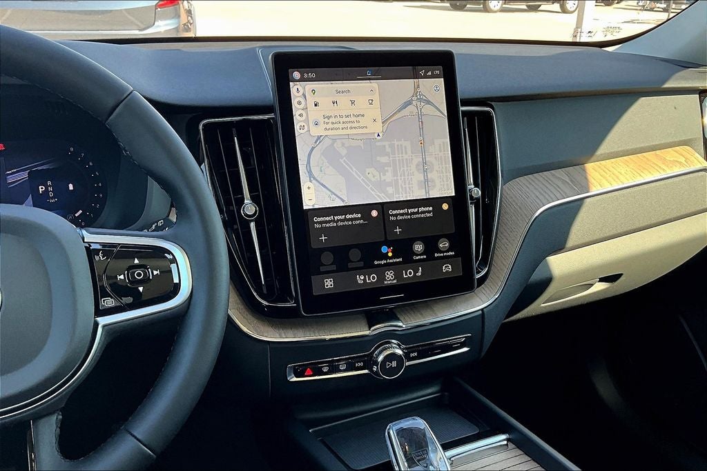 2026 Volvo XC60 B5 Core