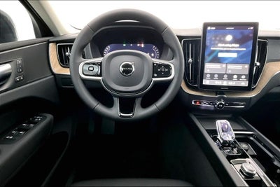 2026 Volvo XC60 B5 Core