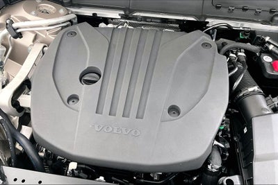 2026 Volvo XC60 B5 Core