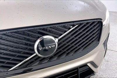 2026 Volvo XC60 B5 Core