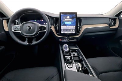 2026 Volvo XC60 B5 Core