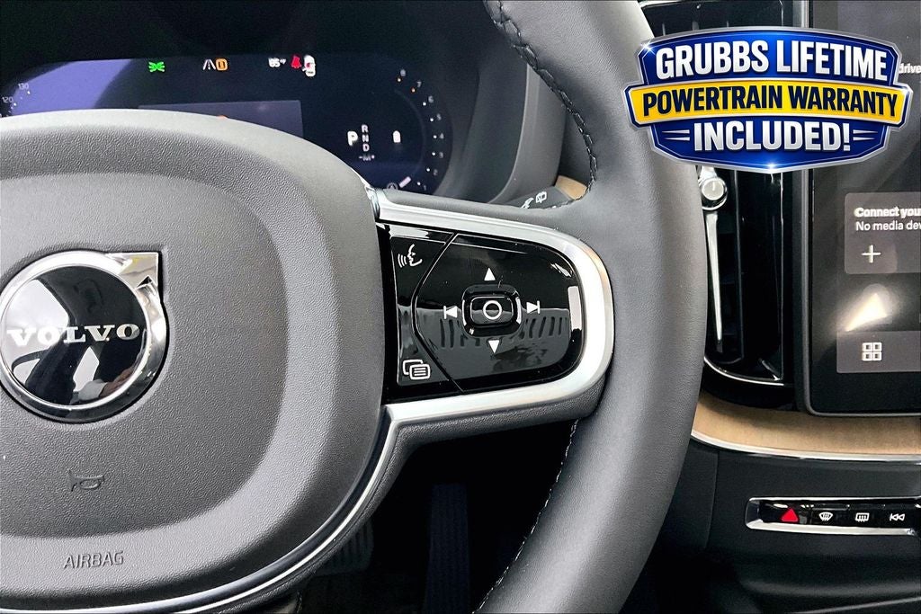 2026 Volvo XC60 B5 Core