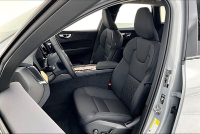 2026 Volvo XC60 B5 Core