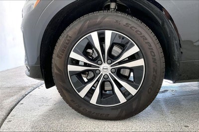 2025 Volvo XC60 B5 Core