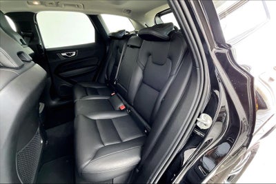 2025 Volvo XC60 B5 Core