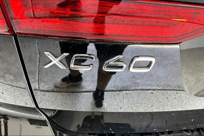 2025 Volvo XC60 B5 Core