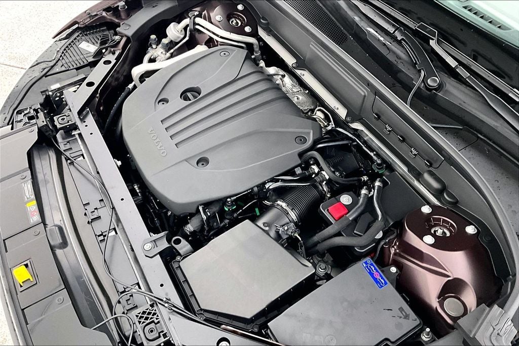 2026 Volvo XC60 B5 Core