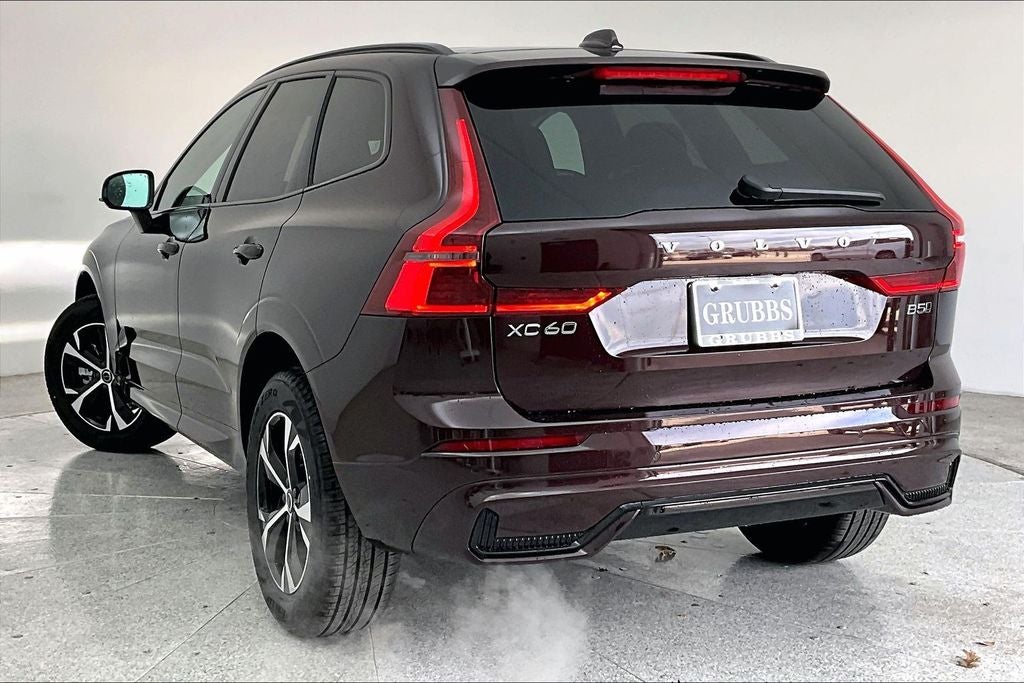 2026 Volvo XC60 B5 Core