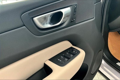 2026 Volvo XC60 B5 Core