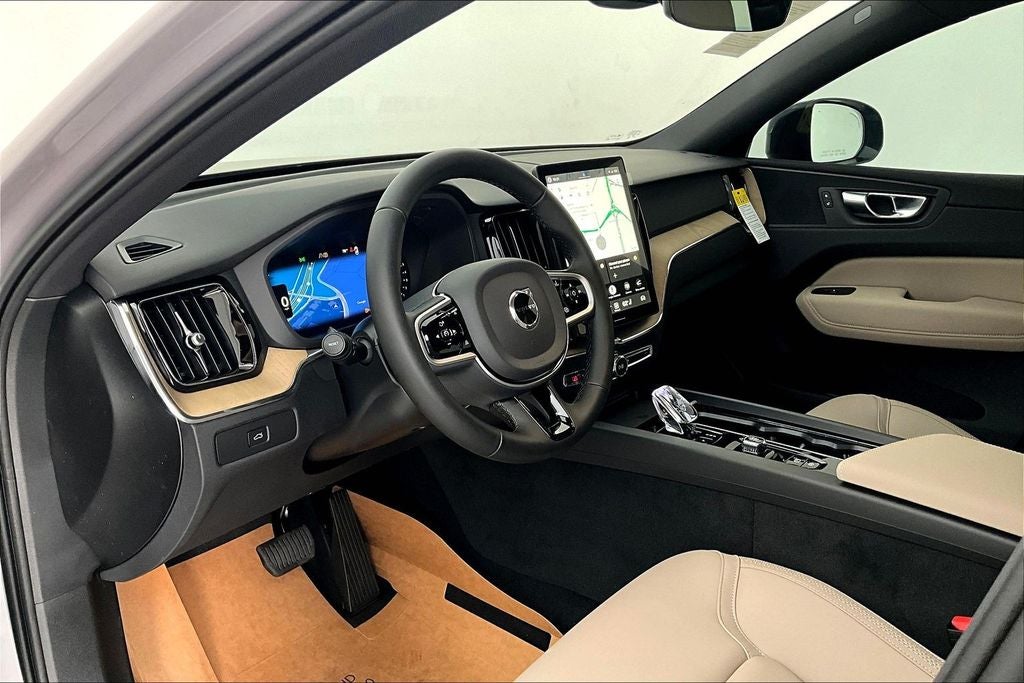 2026 Volvo XC60 B5 Core