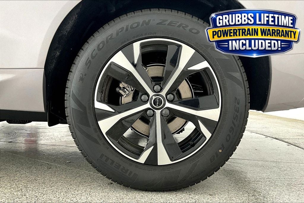 2026 Volvo XC60 B5 Core