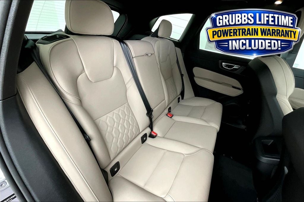 2026 Volvo XC60 B5 Core