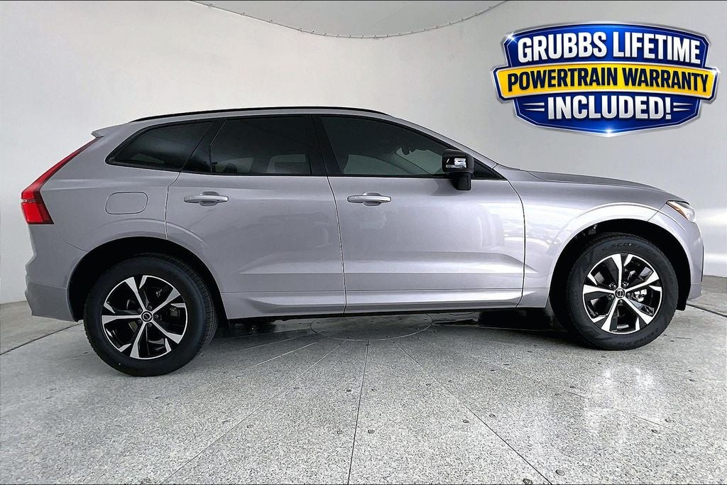 2026 Volvo XC60 B5 Core