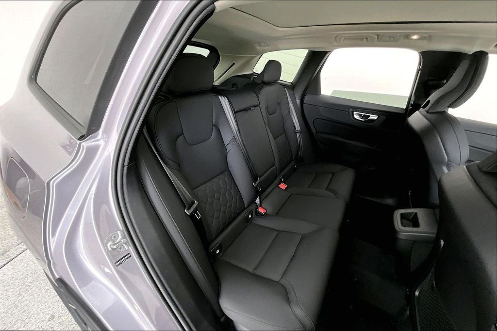 2026 Volvo XC60 B5 Core