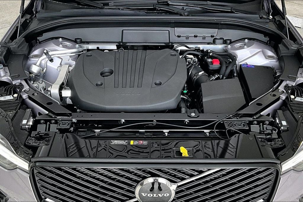 2026 Volvo XC60 B5 Core