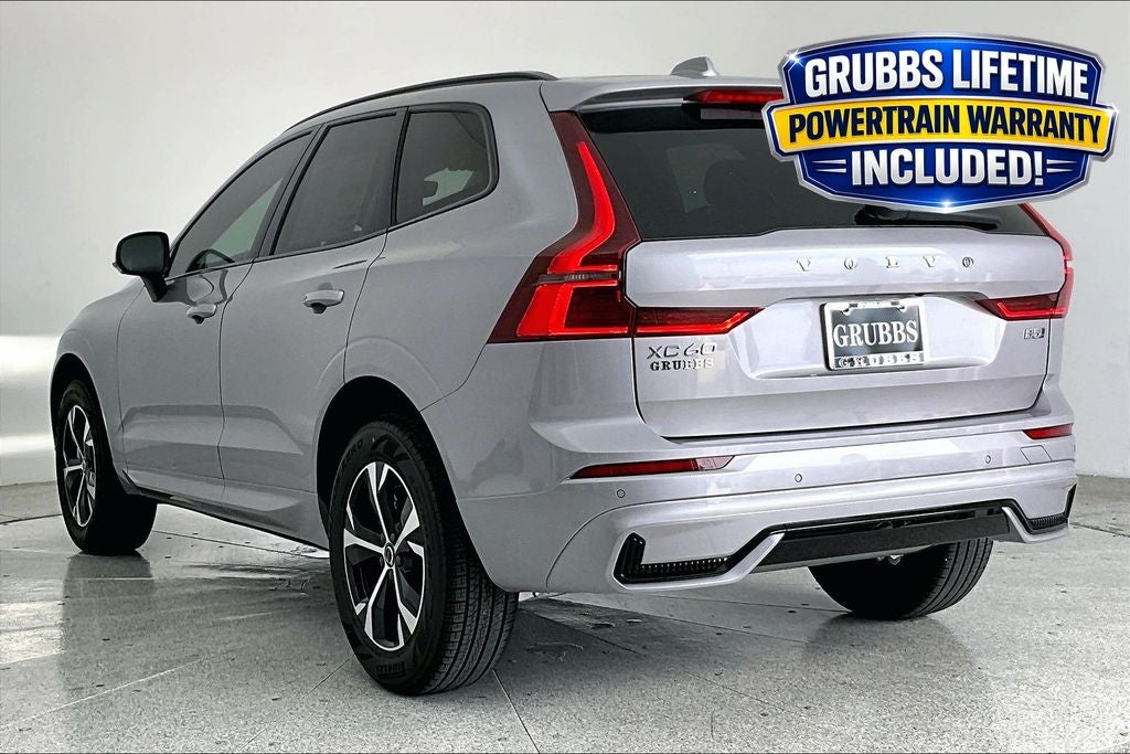 2026 Volvo XC60 B5 Core