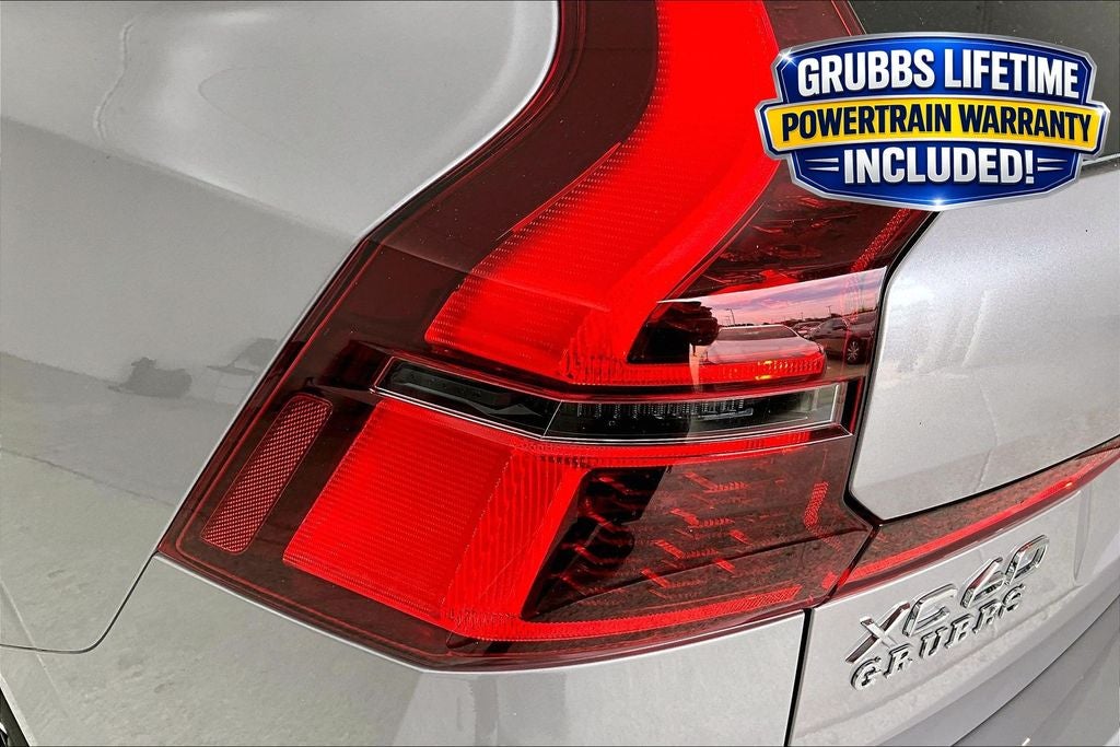 2026 Volvo XC60 B5 Core