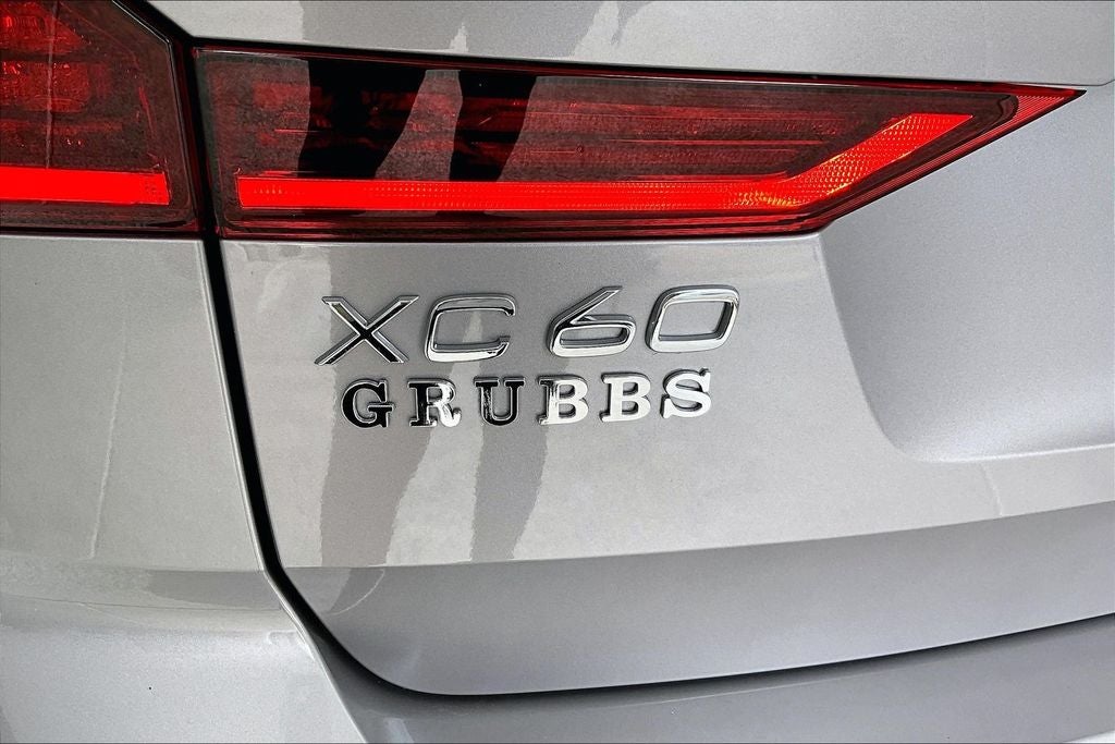 2026 Volvo XC60 B5 Core
